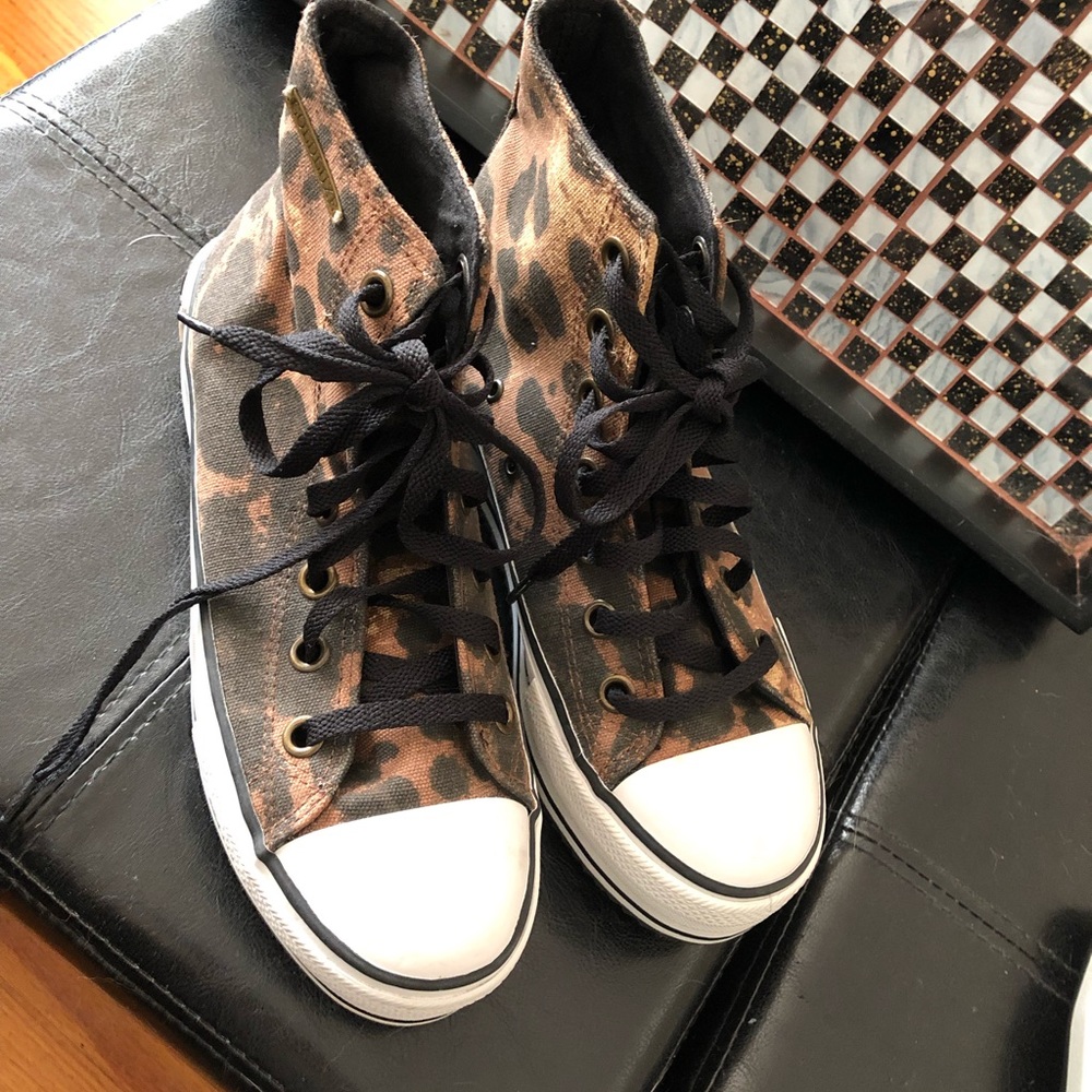 🔥NWOTRock&CandyGoldluxePlatform Sneakers - Picture 2 of 8